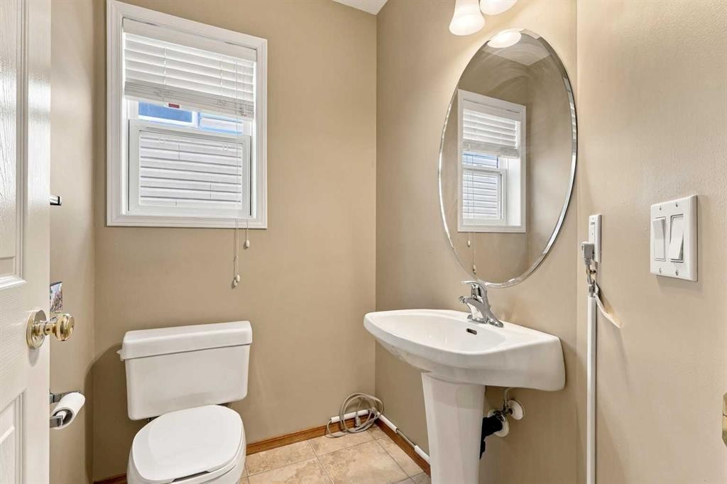 25 Arbour Ridge Park Nw, Calgary, AB