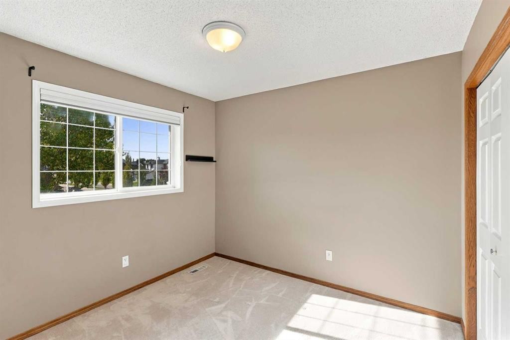 25 Arbour Ridge Park Nw, Calgary, AB