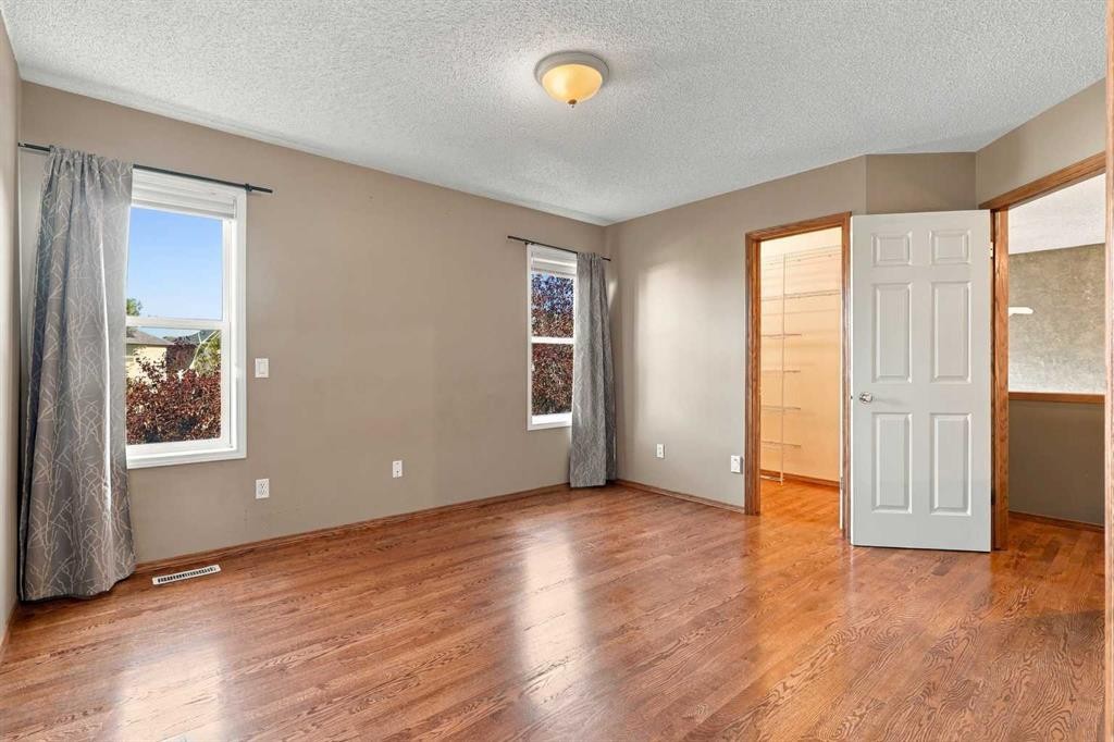 25 Arbour Ridge Park Nw, Calgary, AB