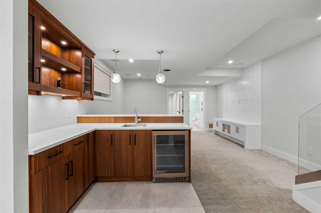 1937 44 Avenue Sw, Calgary, AB