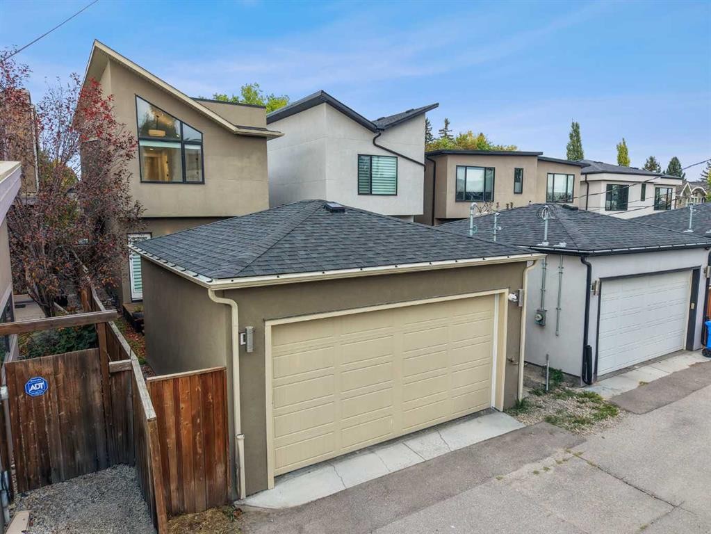 1937 44 Avenue Sw, Calgary, AB