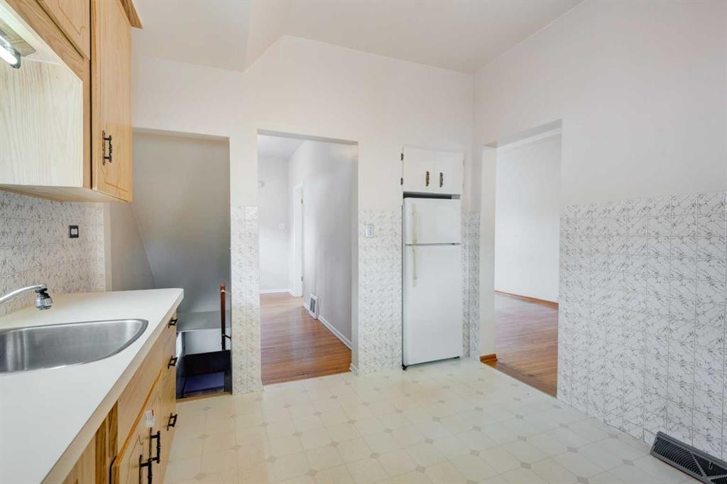 1731 26 Avenue Se, Calgary, AB