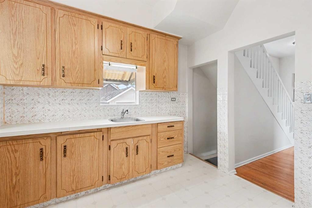 1731 26 Avenue Se, Calgary, AB