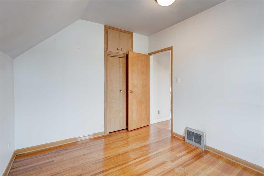 1731 26 Avenue Se, Calgary, AB