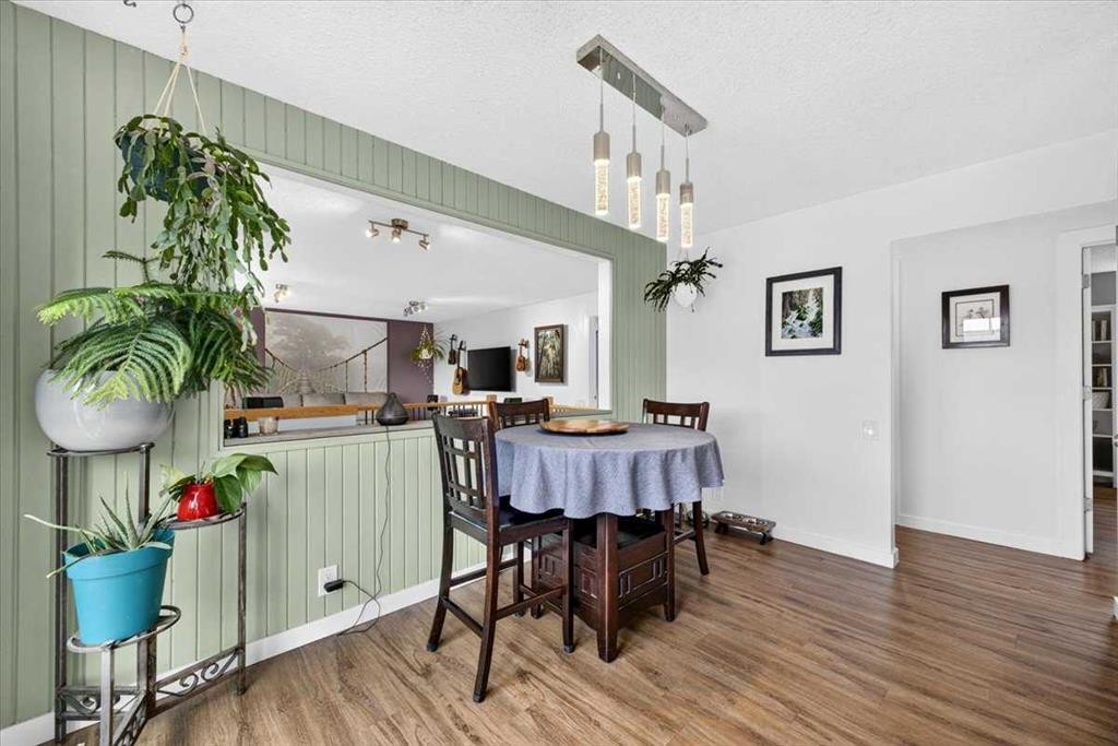 63 Beaconsfield Way Nw, Calgary, AB