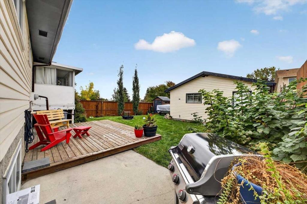 63 Beaconsfield Way Nw, Calgary, AB
