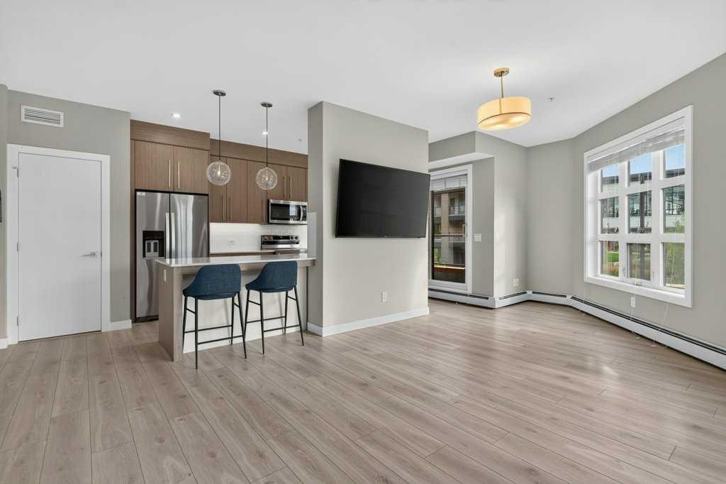 201-383 Smith Street Nw, Calgary, AB