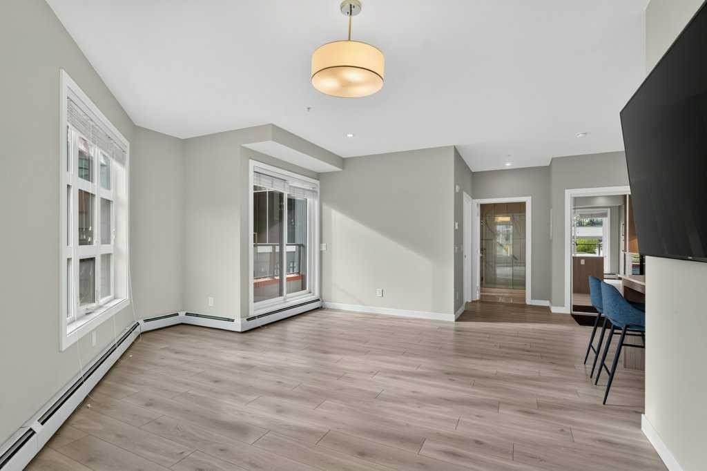 201-383 Smith Street Nw, Calgary, AB
