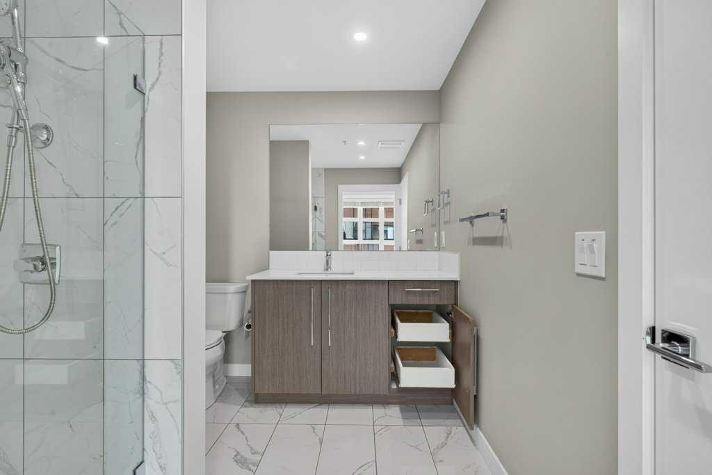 201-383 Smith Street Nw, Calgary, AB