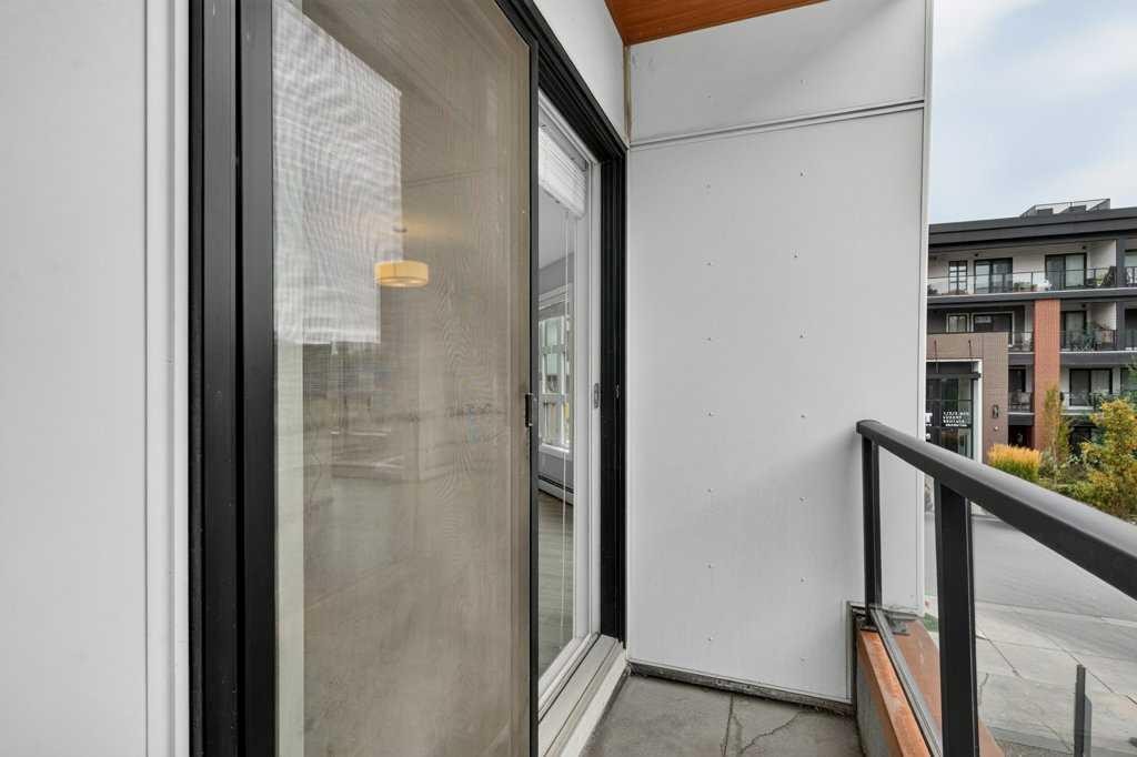 201-383 Smith Street Nw, Calgary, AB