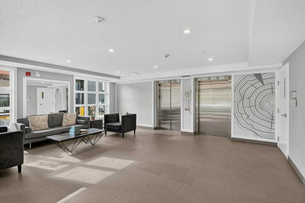 201-383 Smith Street Nw, Calgary, AB