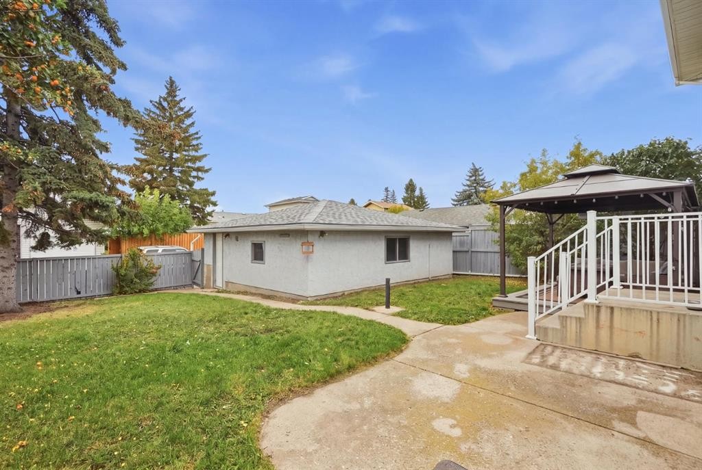 194 Rundleview Close Ne, Calgary, AB