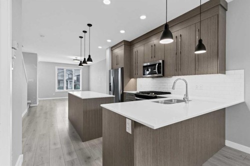 104 Corner Meadows Gate Ne, Calgary, AB 