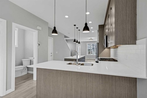 104 Corner Meadows Gate Ne, Calgary, AB 