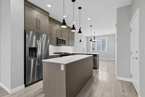 104 Corner Meadows Gate Ne, Calgary, AB 