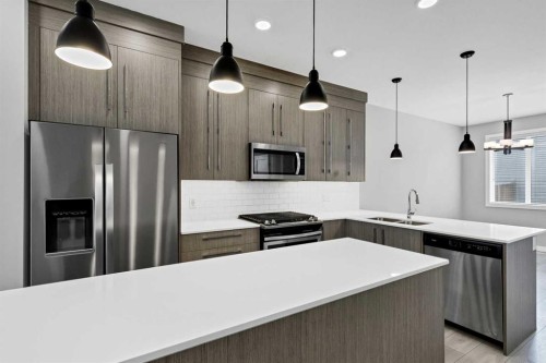 104 Corner Meadows Gate Ne, Calgary, AB 