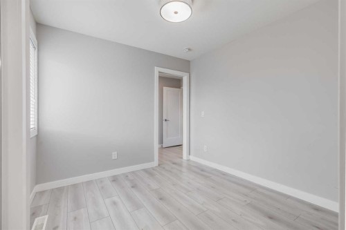 104 Corner Meadows Gate Ne, Calgary, AB 