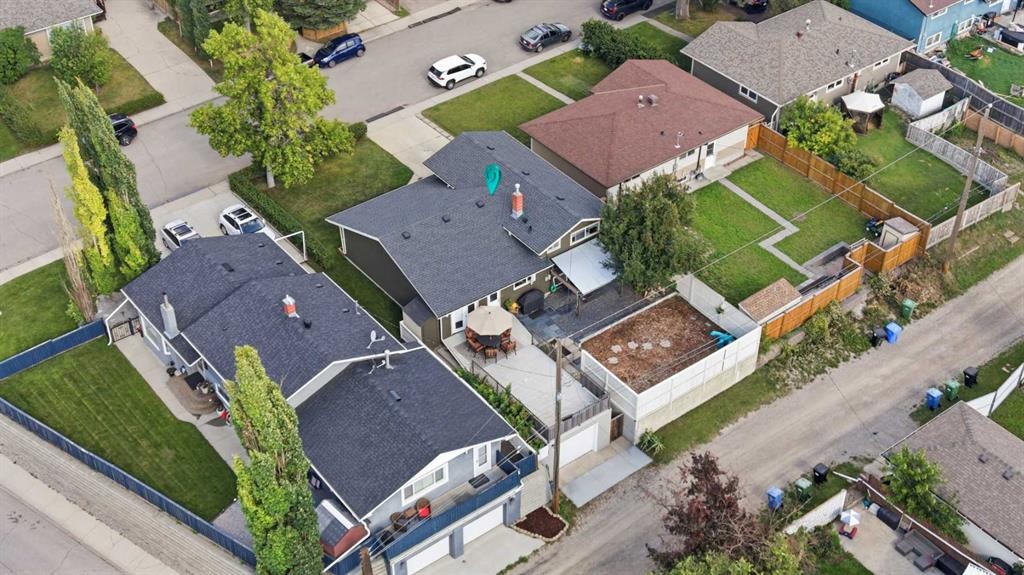 9 Foxwell Road Se, Calgary, AB