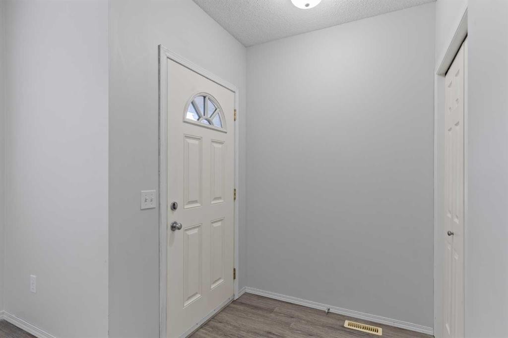 902 Prairie Sound Circle Nw, High River, AB