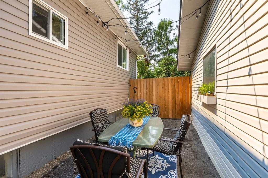 334 4 Avenue Se, High River, AB