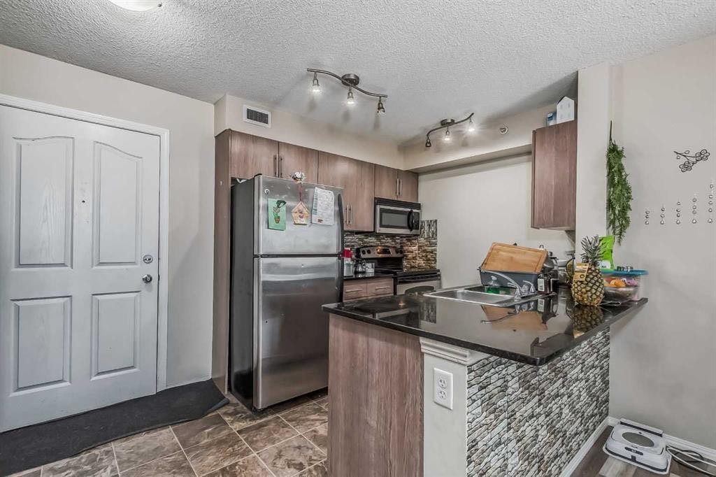 408-7110 80 Avenue Ne, Calgary, AB