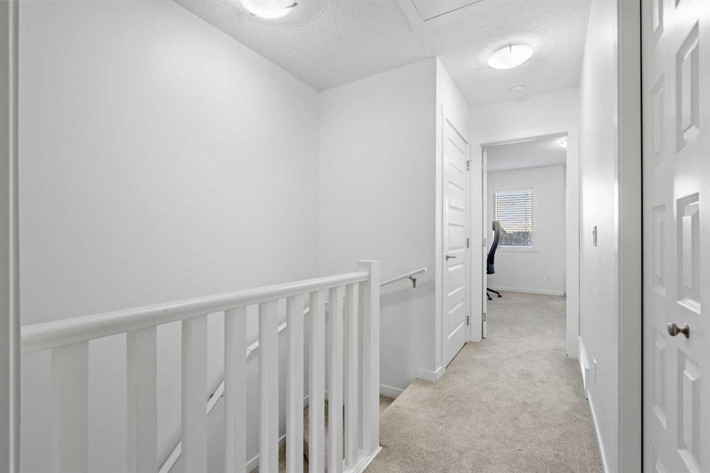 111 Auburn Bay Street Se, Calgary, AB