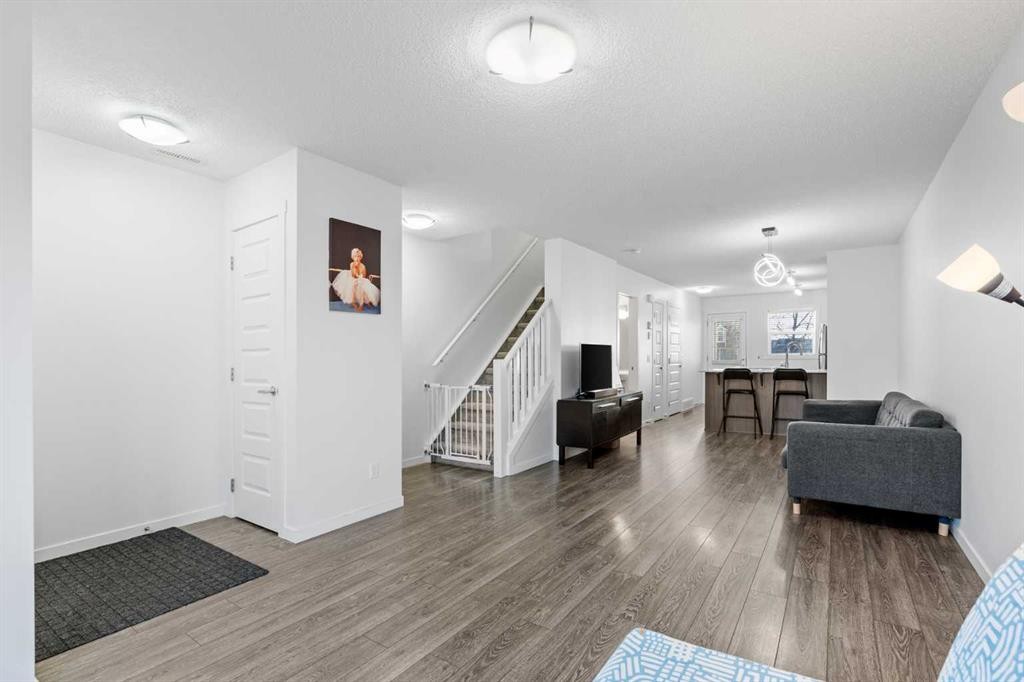 111 Auburn Bay Street Se, Calgary, AB