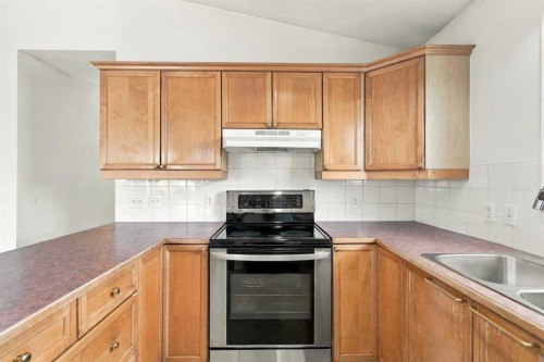 67 Martin Crossing Close Ne, Calgary, AB 