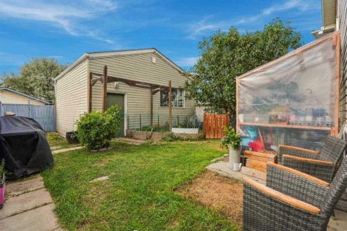 67 Martin Crossing Close Ne, Calgary, AB 