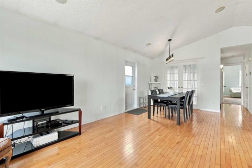 67 Martin Crossing Close Ne, Calgary, AB 