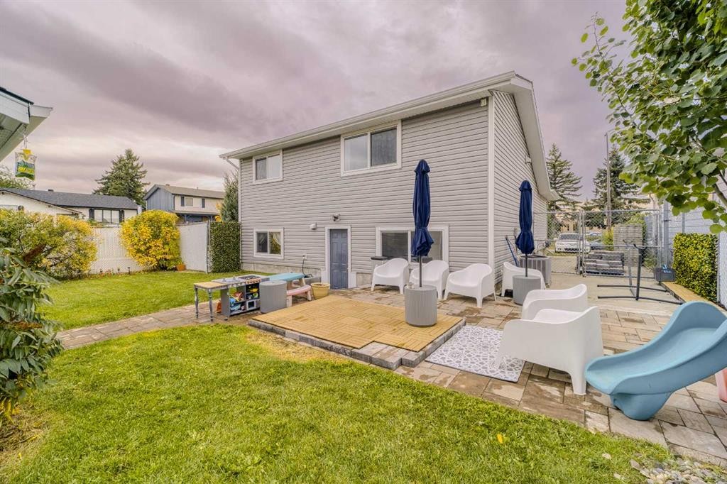4035 Fonda Way Se, Calgary, AB