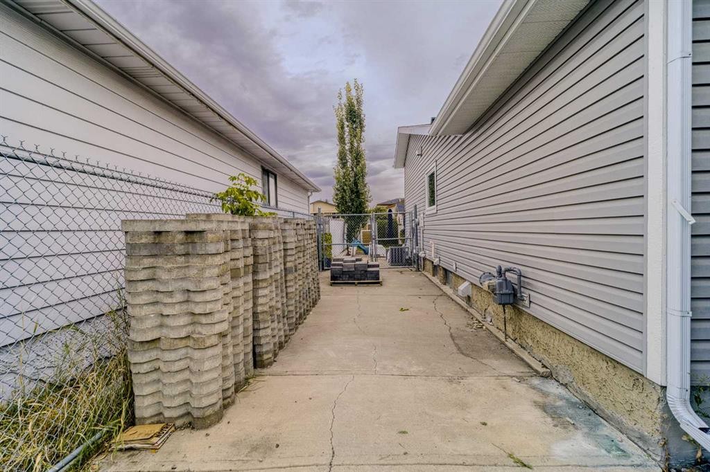 4035 Fonda Way Se, Calgary, AB