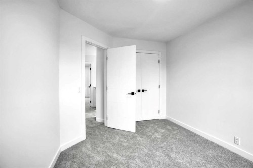73 Martinridge Crescent Ne, Calgary, AB 