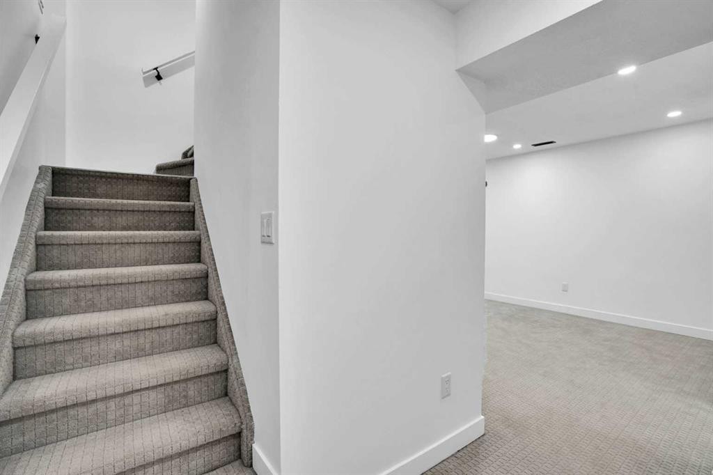 73 Martinridge Crescent Ne, Calgary, AB