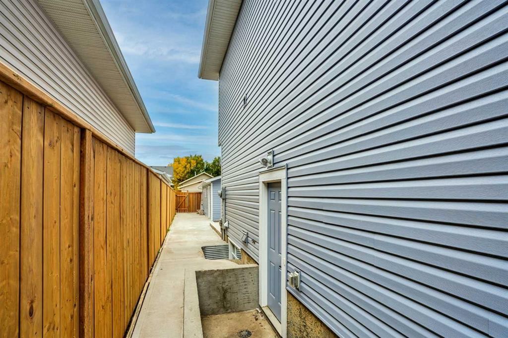73 Martinridge Crescent Ne, Calgary, AB