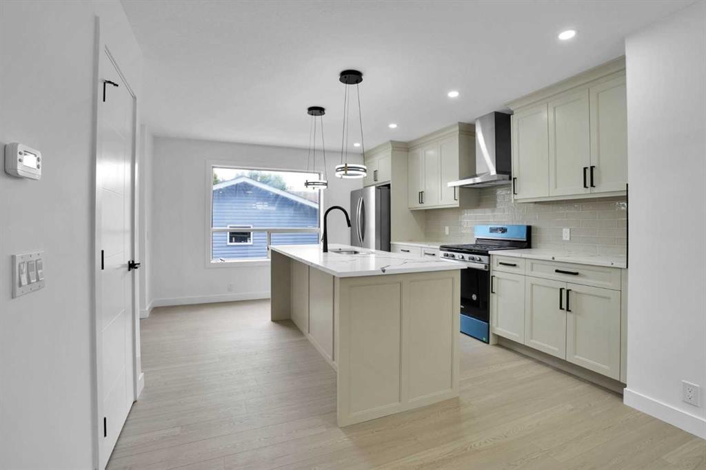 73 Martinridge Crescent Ne, Calgary, AB