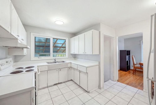 8303 Addison Drive Se, Calgary, AB 
