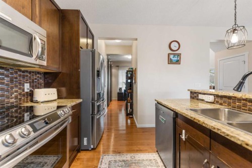 29 Brightoncrest Heights Se, Calgary, AB 