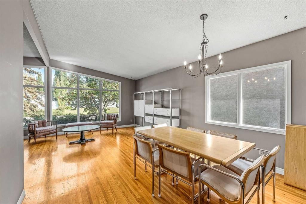 10607 Maplecreek Drive Se, Calgary, AB