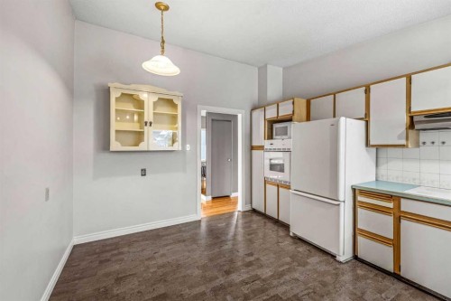 10607 Maplecreek Drive Se, Calgary, AB 