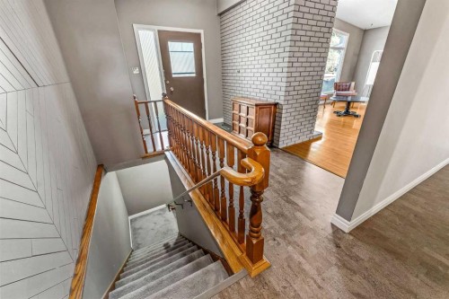 10607 Maplecreek Drive Se, Calgary, AB 