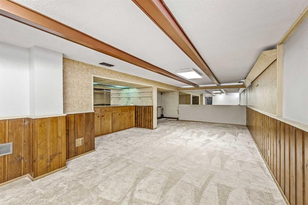 10607 Maplecreek Drive Se, Calgary, AB