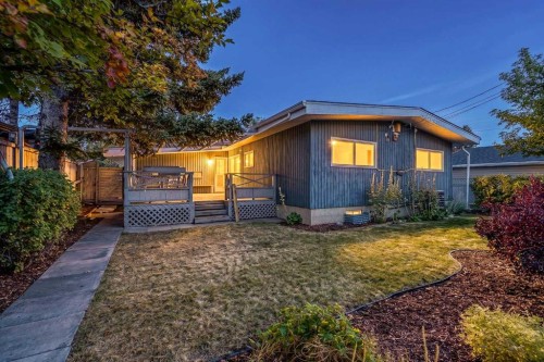 10607 Maplecreek Drive Se, Calgary, AB 