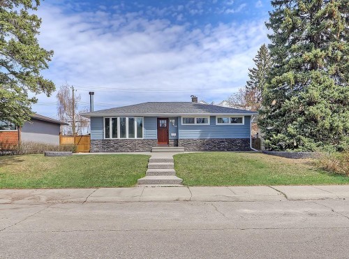 44 Granlea Place Sw, Calgary, AB 