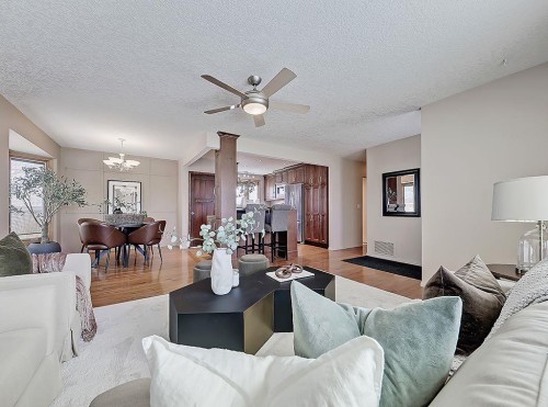 44 Granlea Place Sw, Calgary, AB 