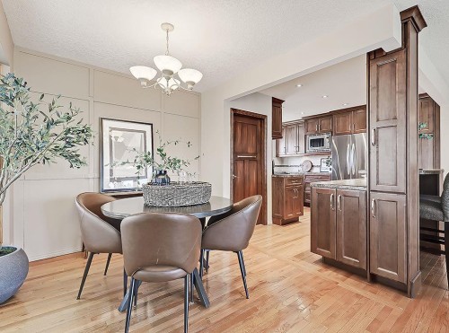 44 Granlea Place Sw, Calgary, AB 