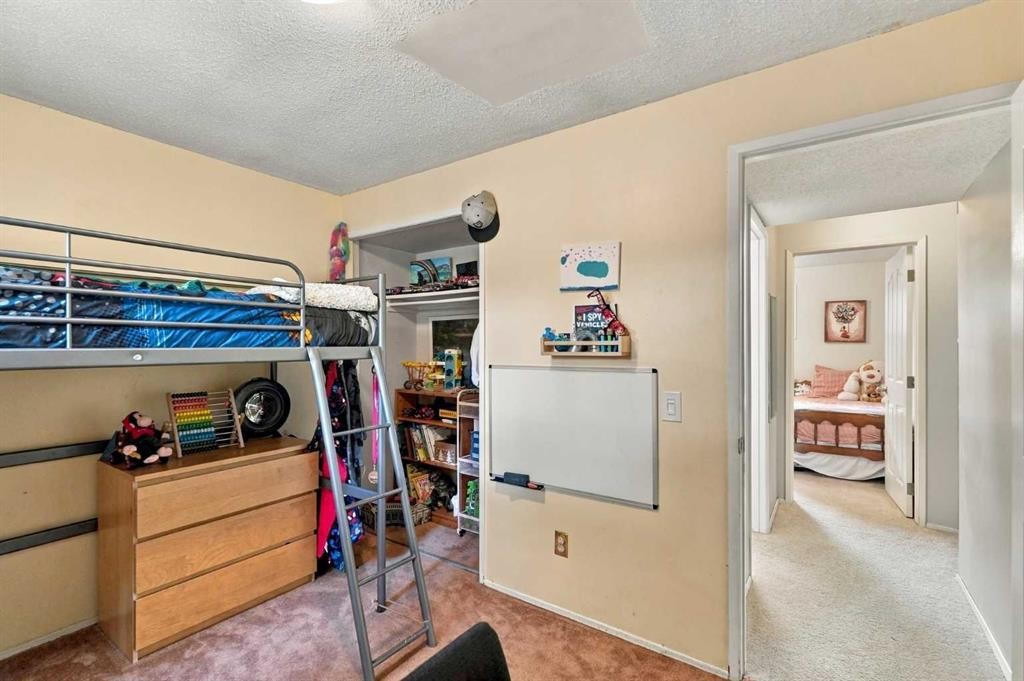 256 Silverview Way Nw, Calgary, AB