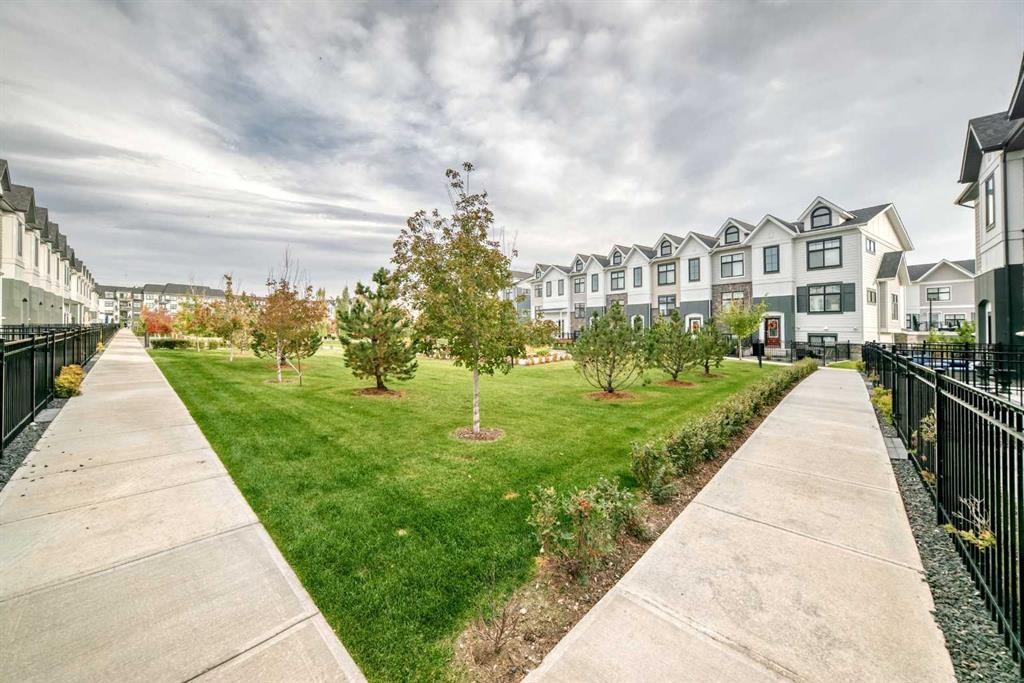 150 Les Jardins Park Se, Calgary, AB