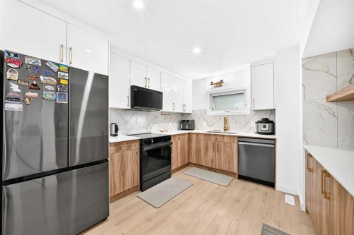 5824 22 Avenue Ne, Calgary, AB 