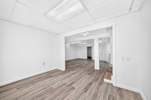 5824 22 Avenue Ne, Calgary, AB 